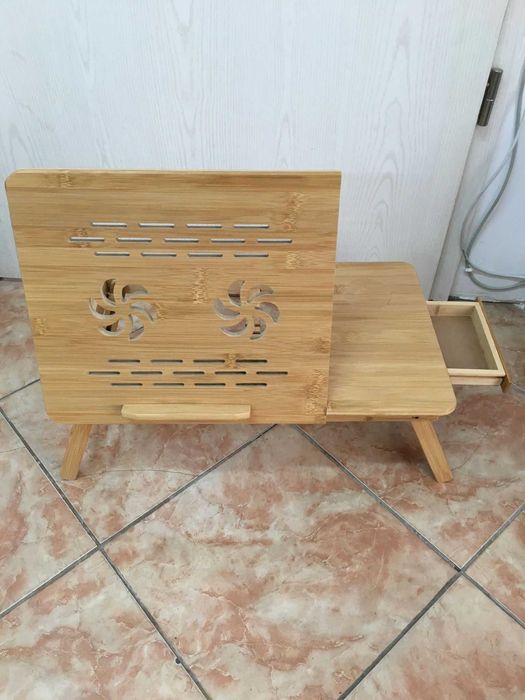 Suport pentru laptop pliabil din bambus