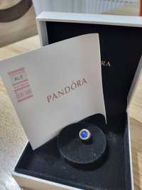 Vand pandantiv original Pandora in stare foarte buna