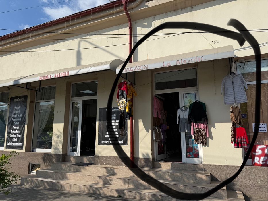 Spatiu comercial zona piata Calafat