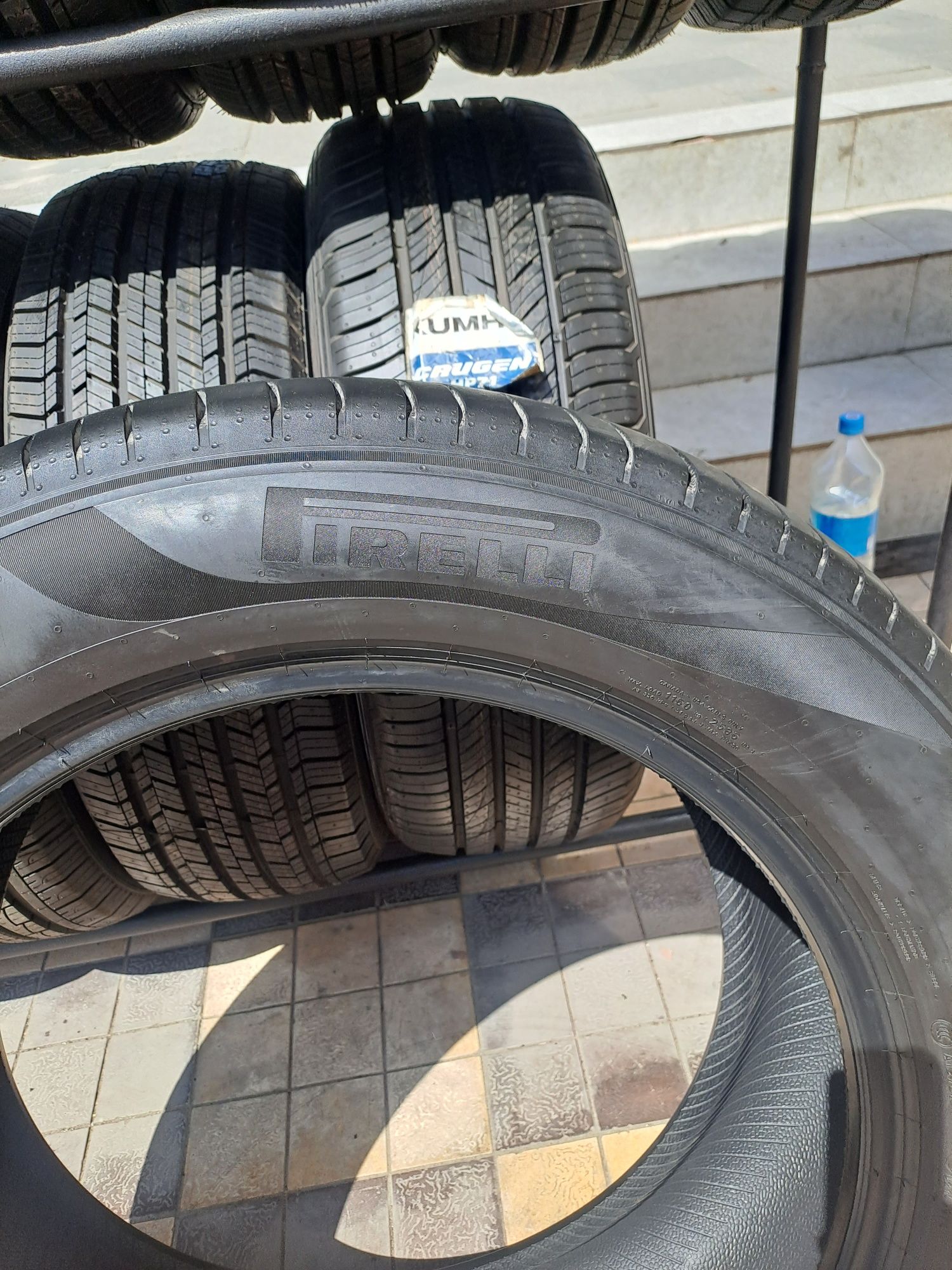 275/55R20 Pirrelli xolati edial