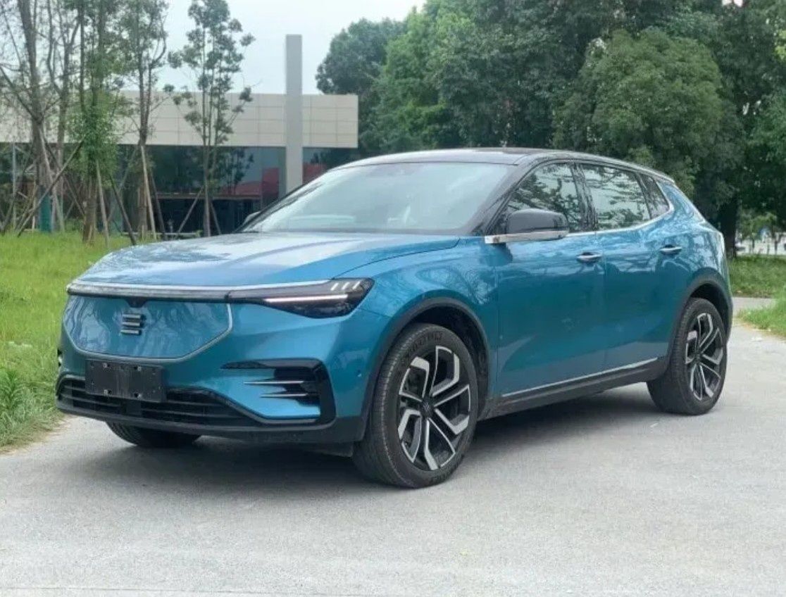 Enovate me7  530 km Full 2021 - 95 ming probeg
