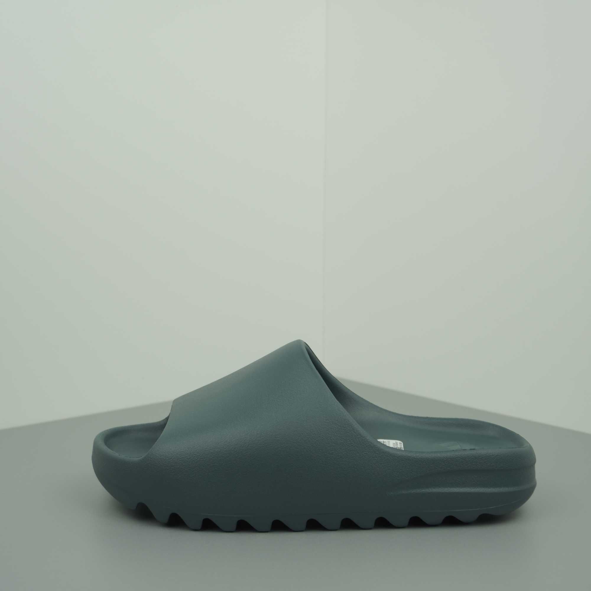 Yeezy Slides ( slate marine, azure, salt)
