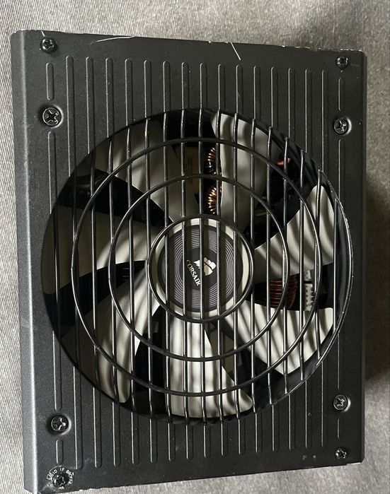 Sursă PC Full Modulară ATX Corsair RM750 750W