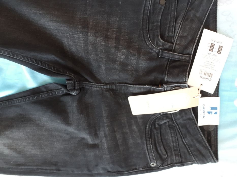 Blugi skinny noi ( 31cm in talie)