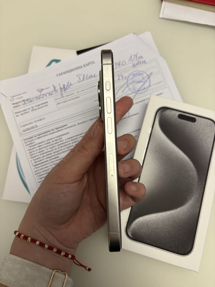Iphone 15 pro 128gb white с оставаща гаранция