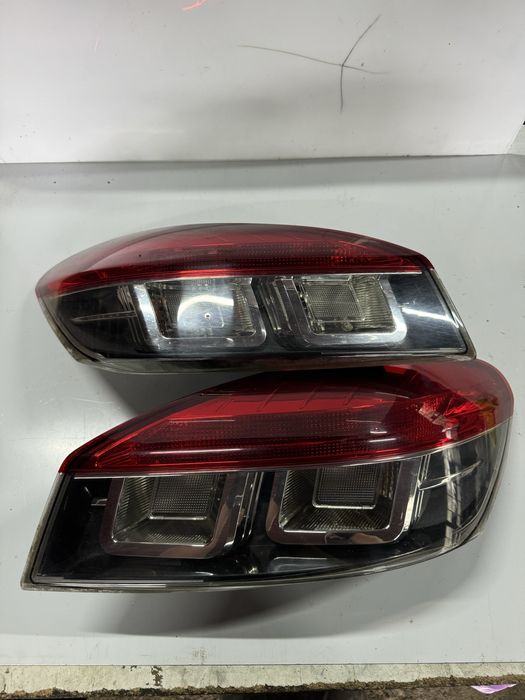 Stop tripla Megane 3 GT coupe stare impecabila!ORICE PIESA DISPONIBILA