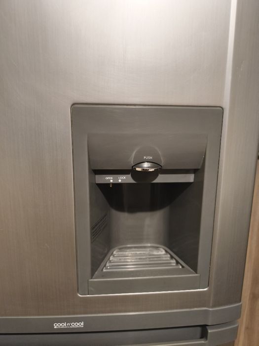 Хладилник Samsung