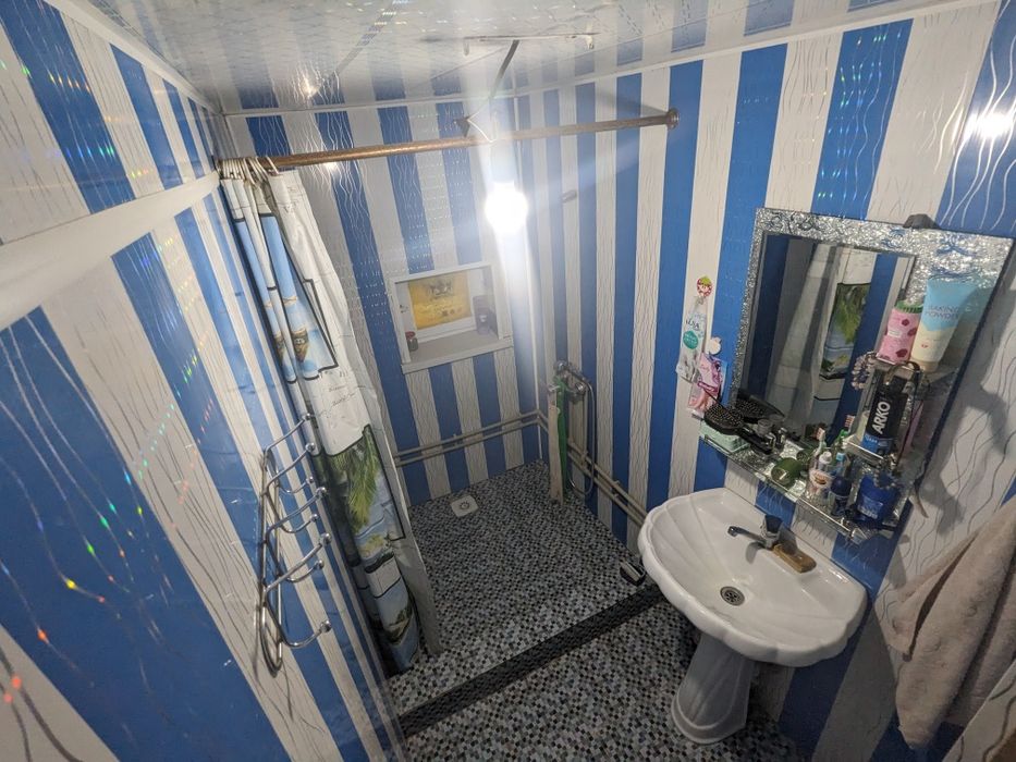 Продаеться дом 6.5 соток