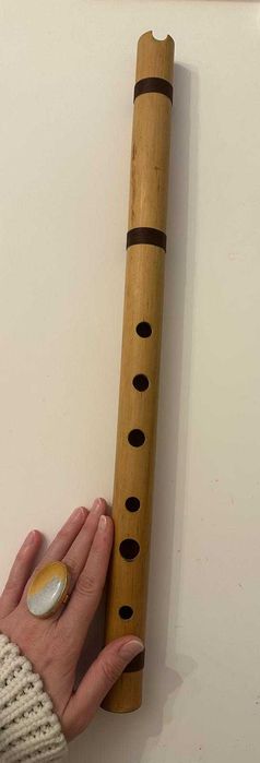 Flaut din lemn peruan