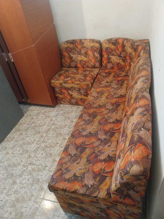 кухненски  ъглов  диван