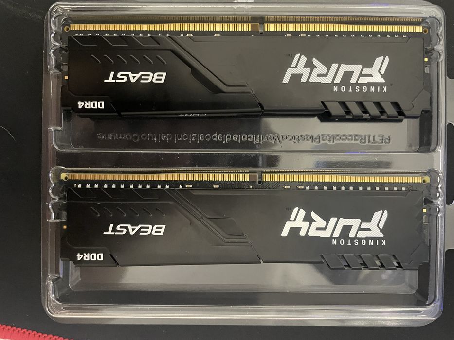 Продаю Оперативную память HyperX kingston fury