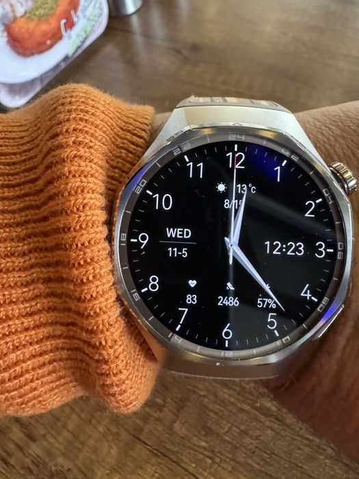 Huawei watch Gt 6 pro Yettel 10.10.25г. Brown + слушалки.