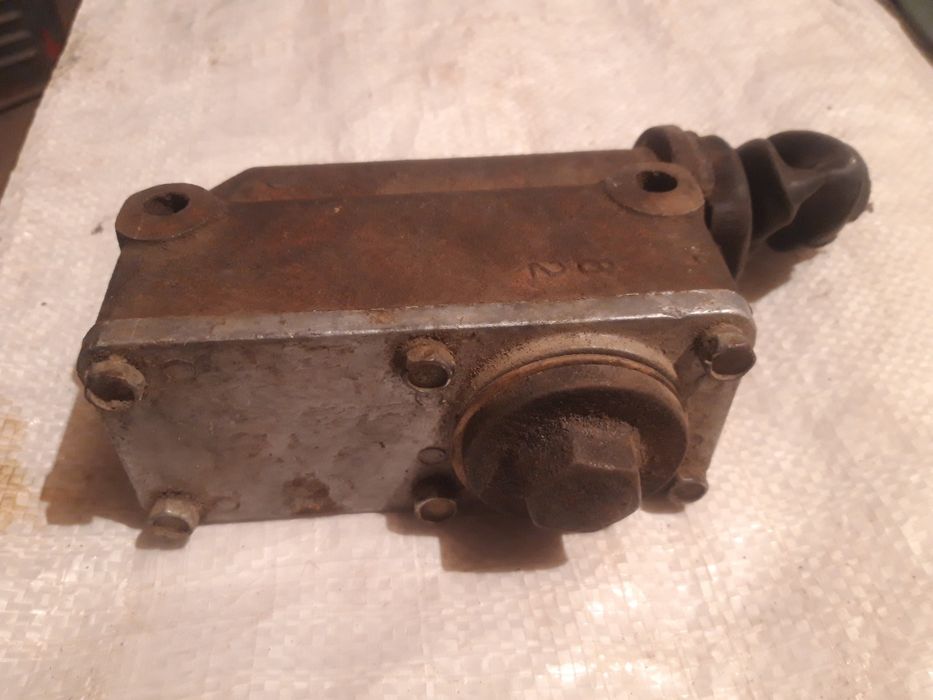 Главный тормозной цилиндр УАЗ, ВОЛГА