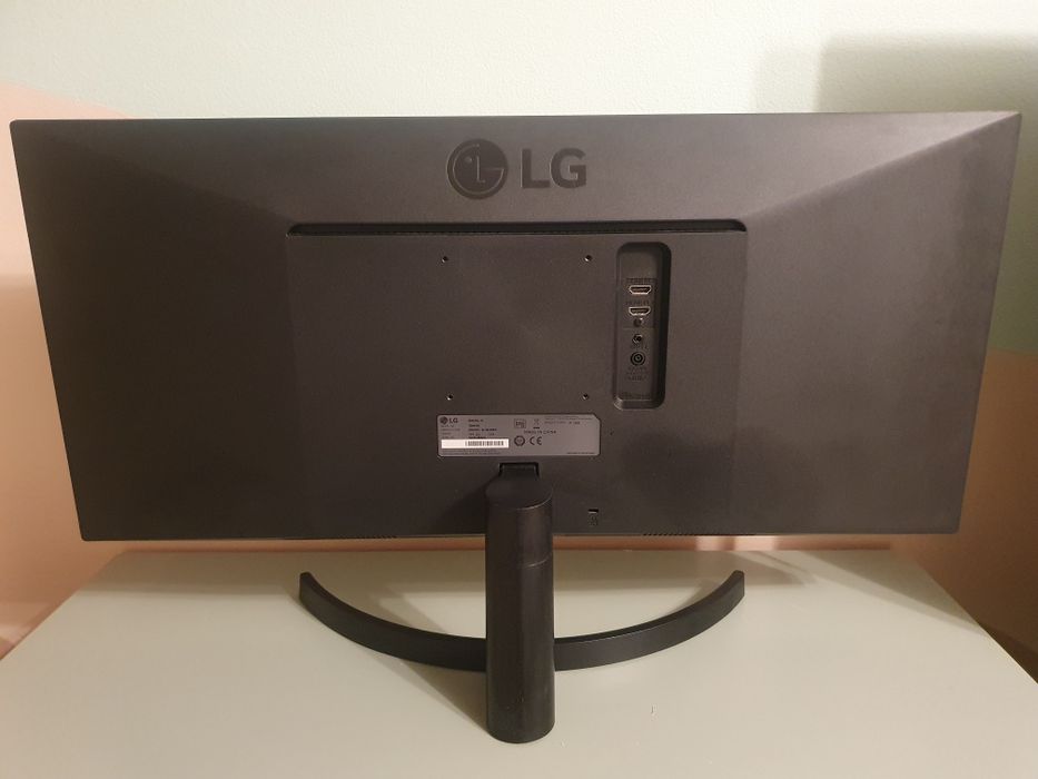 Монитор LG 29WL500-b Ultrawide 29" инча (21:9)