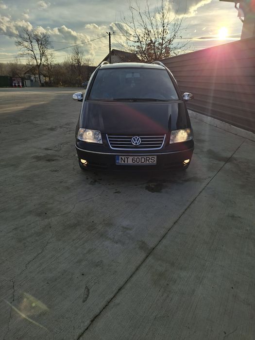 Vând sharan model special