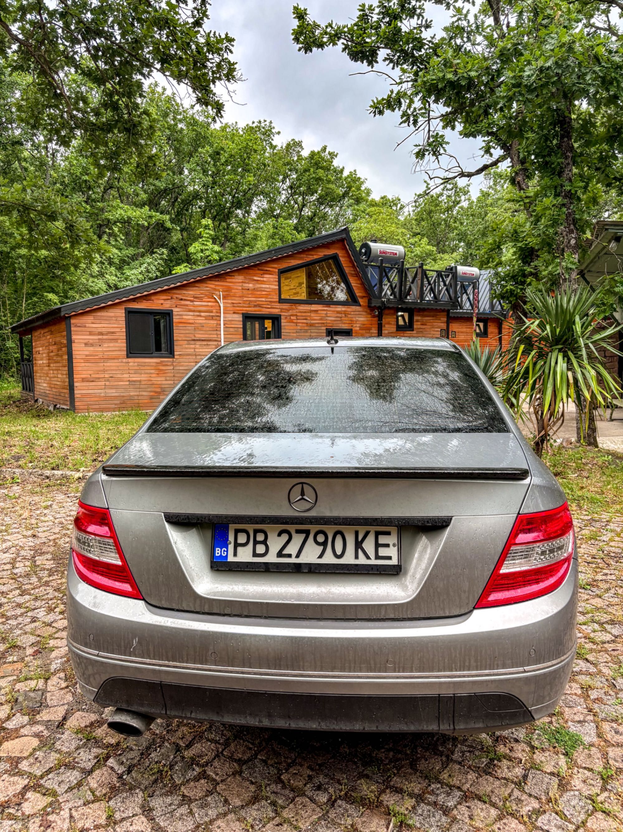 MERCEDES BENZ C220 Avantgard