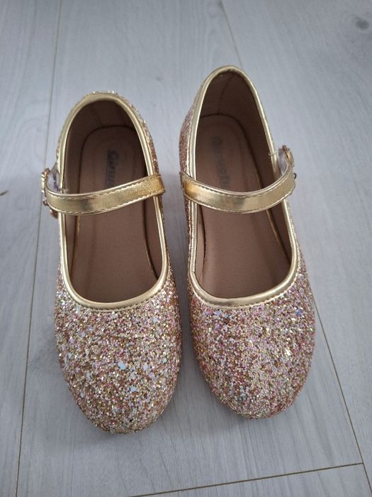 Pantofi cu toc fetițe