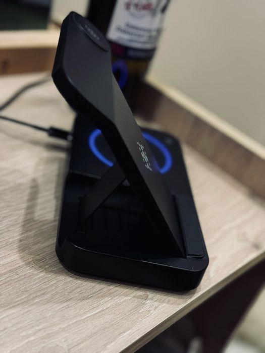 Безжична зарядна станция 3в 1 за телефон, часовник(Samsung) и слушалки