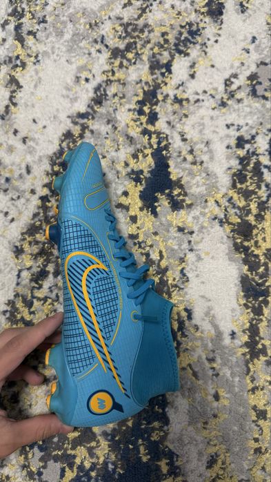 Adidasi de fotbal nike mercurial culoare albastru marimea 42,5