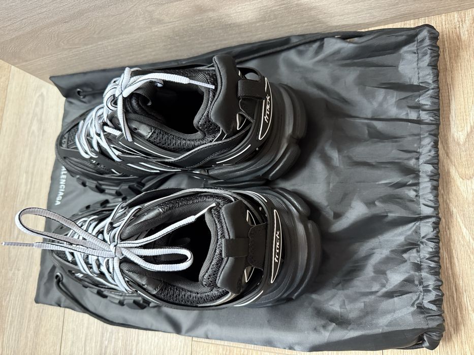 Balenciaga Track Black White