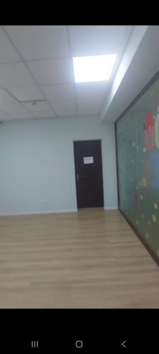 Сдается помещение. 256 кв м в центре города (Алайский).