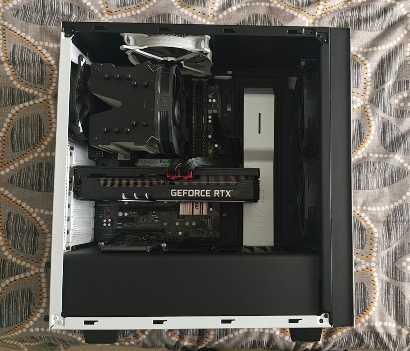 PC gaming workstation