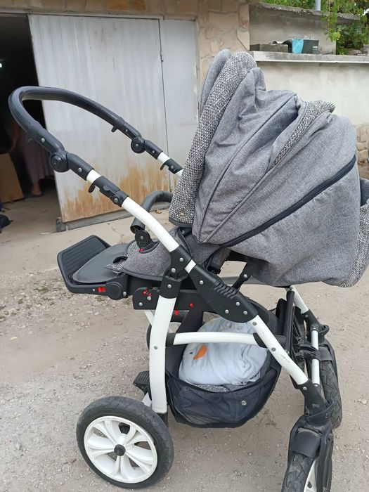 Детска количка комбинирана