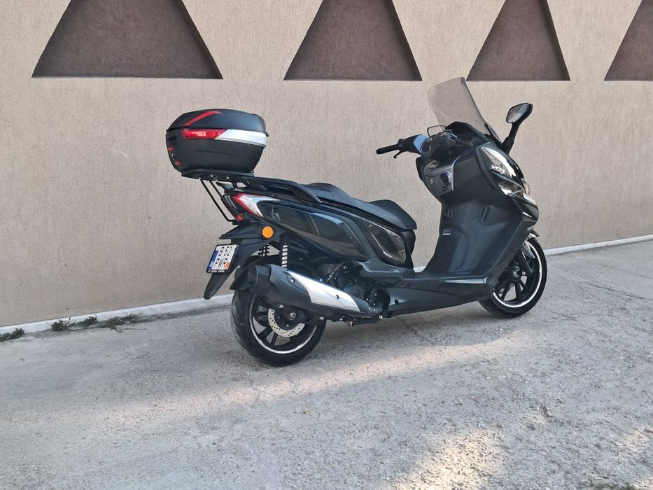 Scuter XQ1 125 cm by Daelim/înmatriculat/categ b