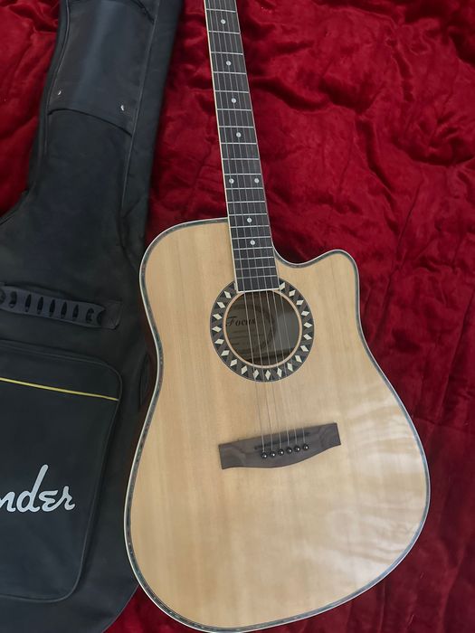 Gitara sotiladi /Продаётся гитара