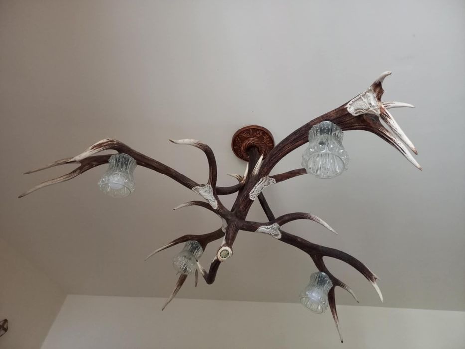 Candelabru corn de cerb