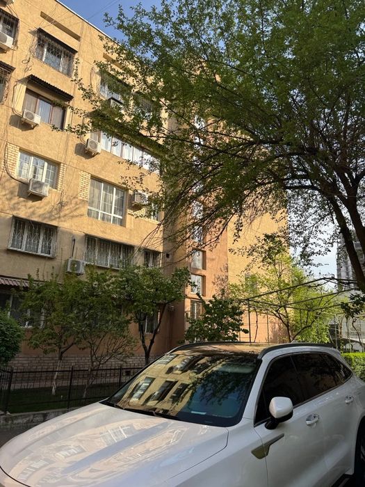 Светлая семейная 3-комнатная квартира, 107 м², Дархан