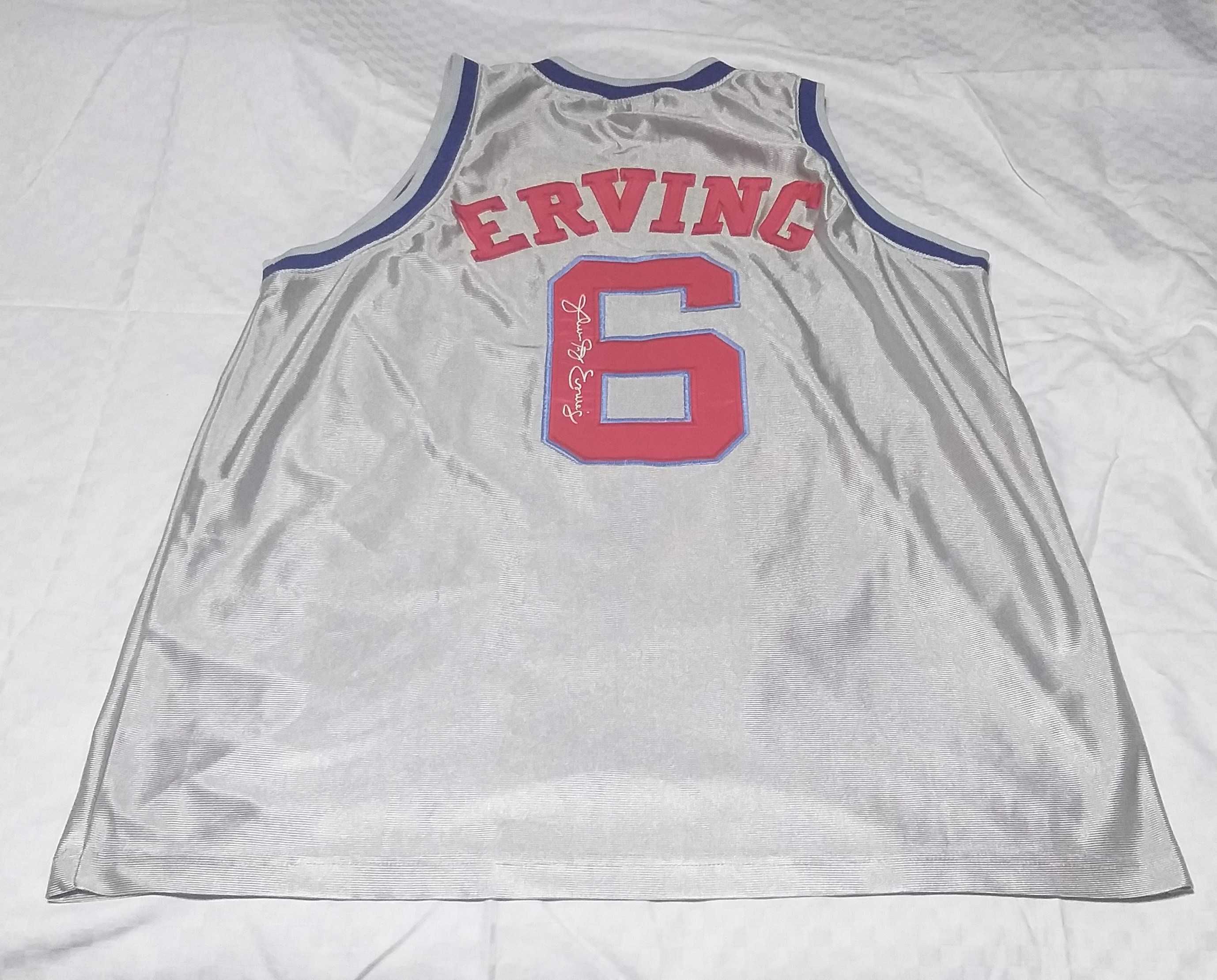 Maieu baschet Julius Erving, Philadelphia 76ers