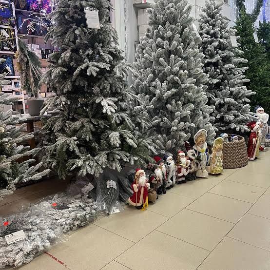 Сдаются места на ярмарке под новогодние игрушки