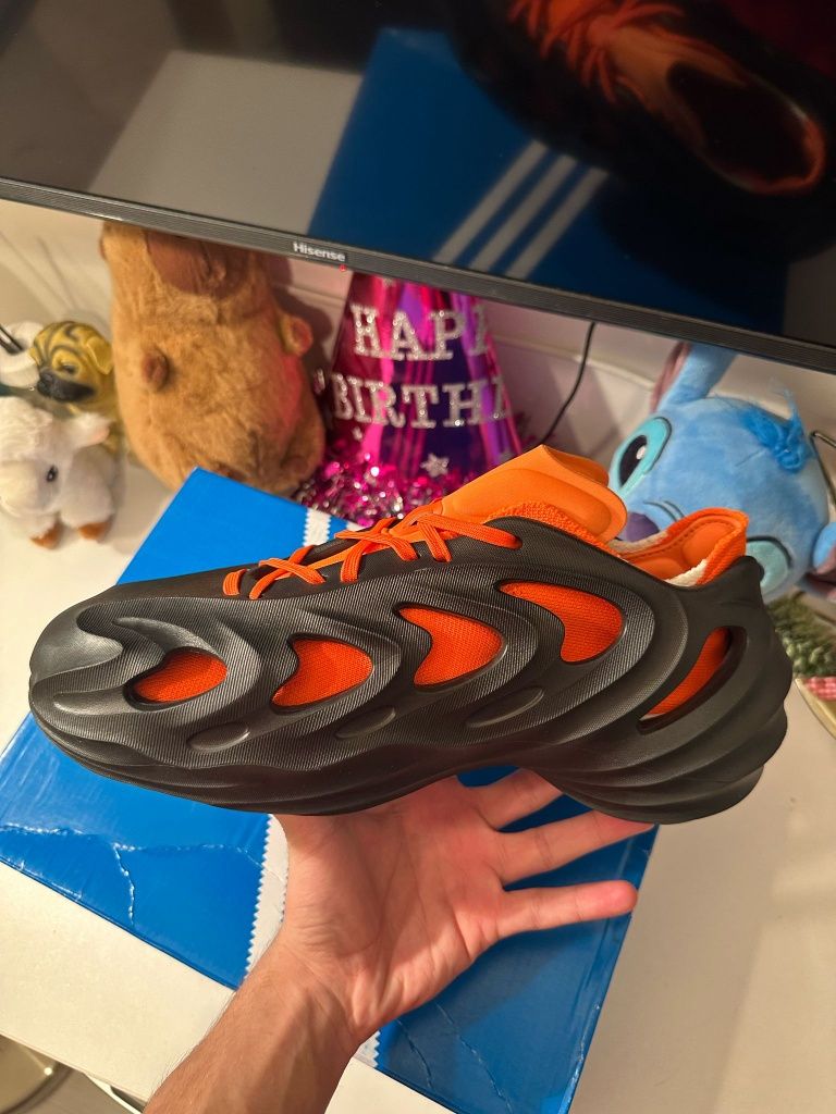 Adidas Adifom Q Yeezy - Size 42