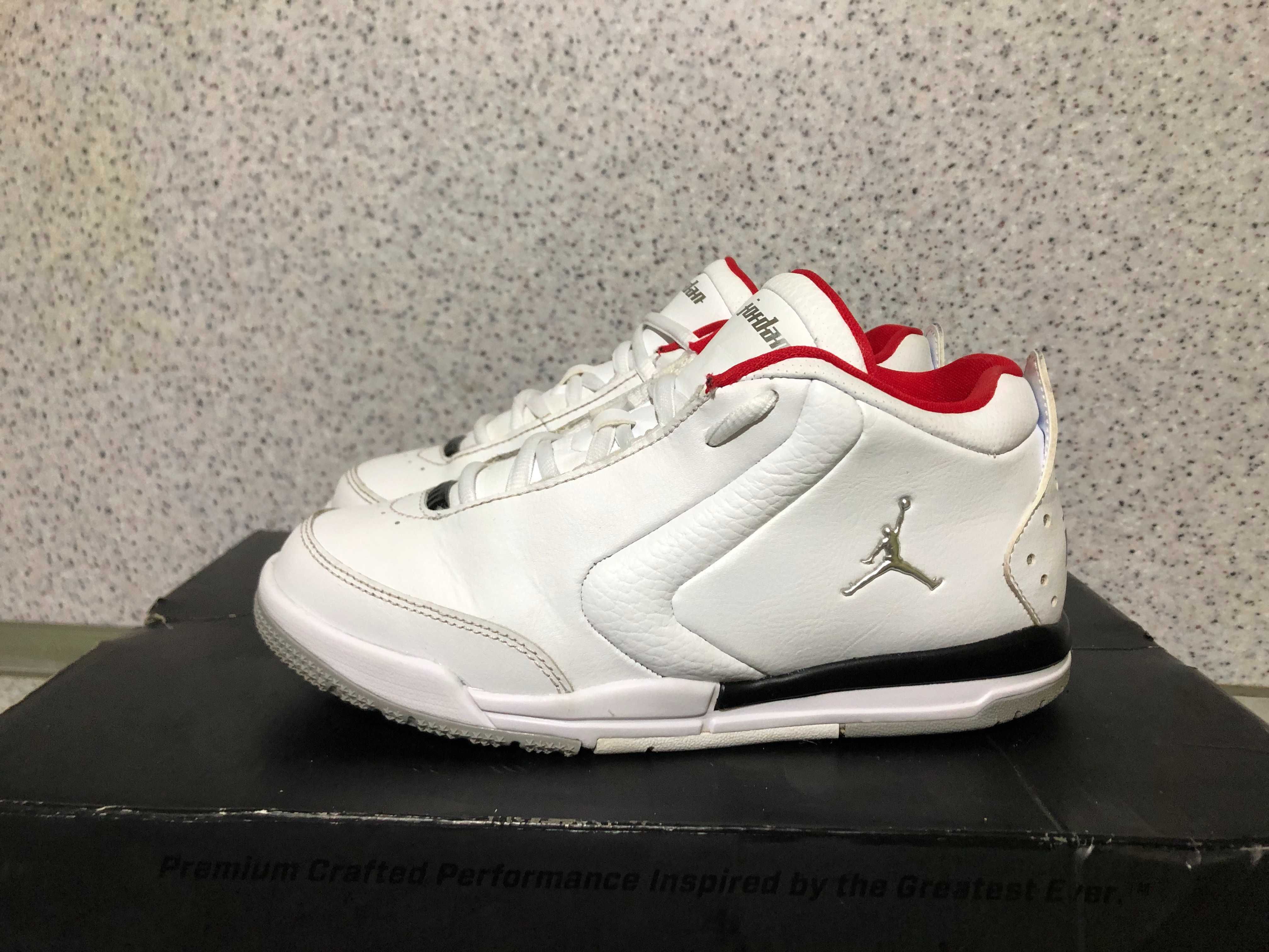 ОРИГИНАЛНИ *** Nike Air Jordan Big Fund  White/Black