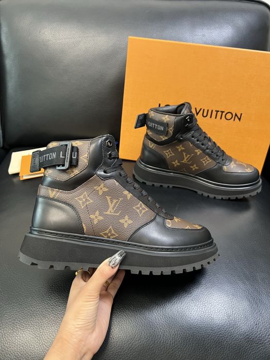 Ghete Louis Vuitton , calitate premium , noi , pe comanda , 42