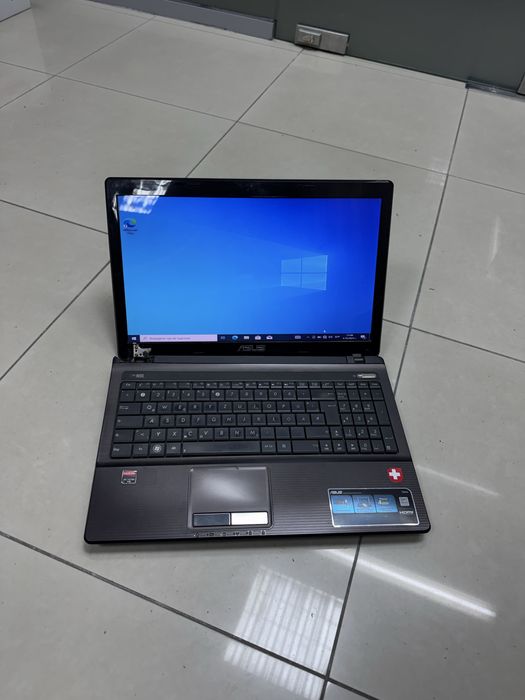 Лаптоп ASUS X53B