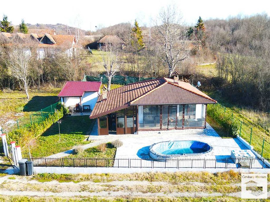 Продава се Къща в с. Яковци, Област Велико Търново - 100 кв.м за 1815 €/кв.м - Снимка #22