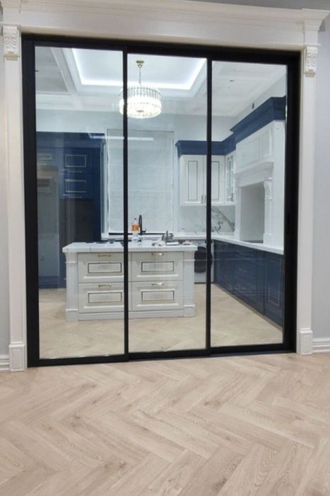 Раздвижные перегородки. Распашные перегородки стекло в стиле лофт.