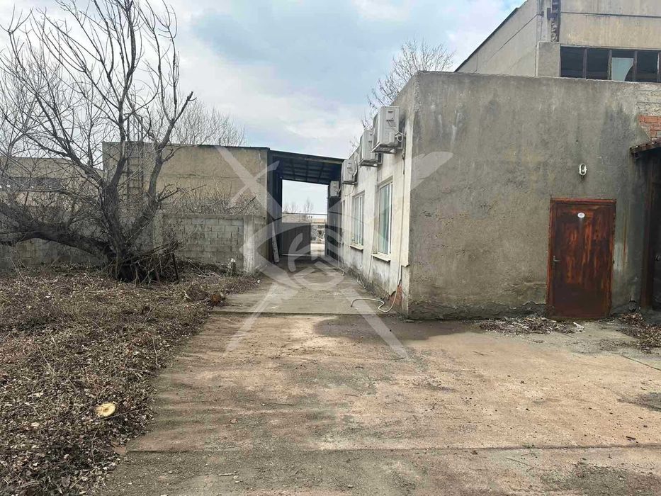 Промишлена сграда на Асеновградско шосе 78182