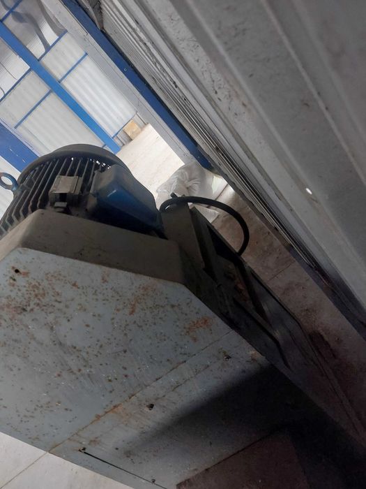 Преса за екобрикети пиникей