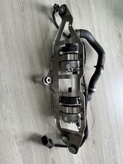 Водна помпа за Мерцедес