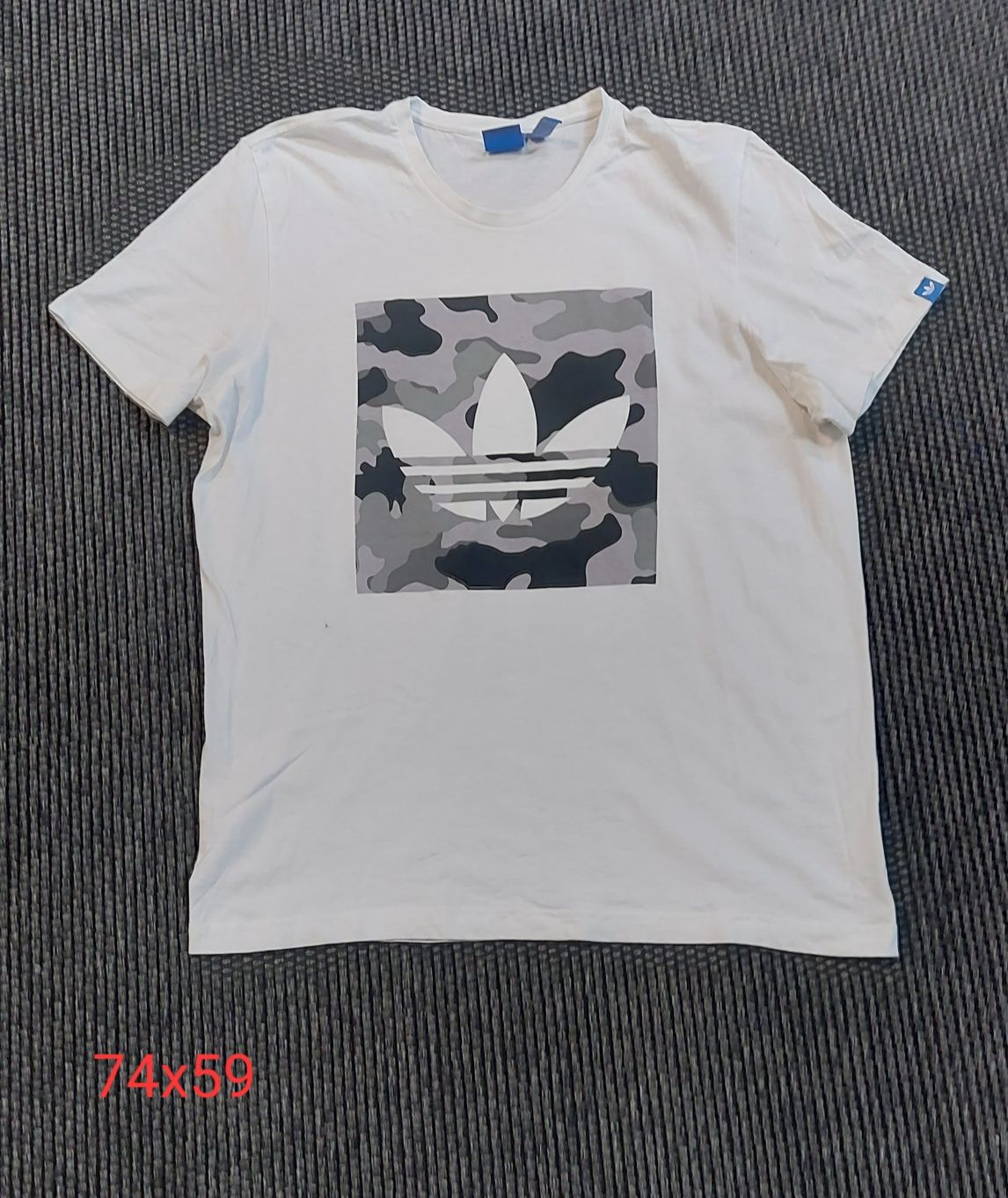 Adidas тениска L/XL размер