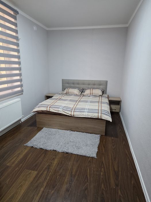 Сдаю в аренду свою собственную 3-х комнатную квартиру .