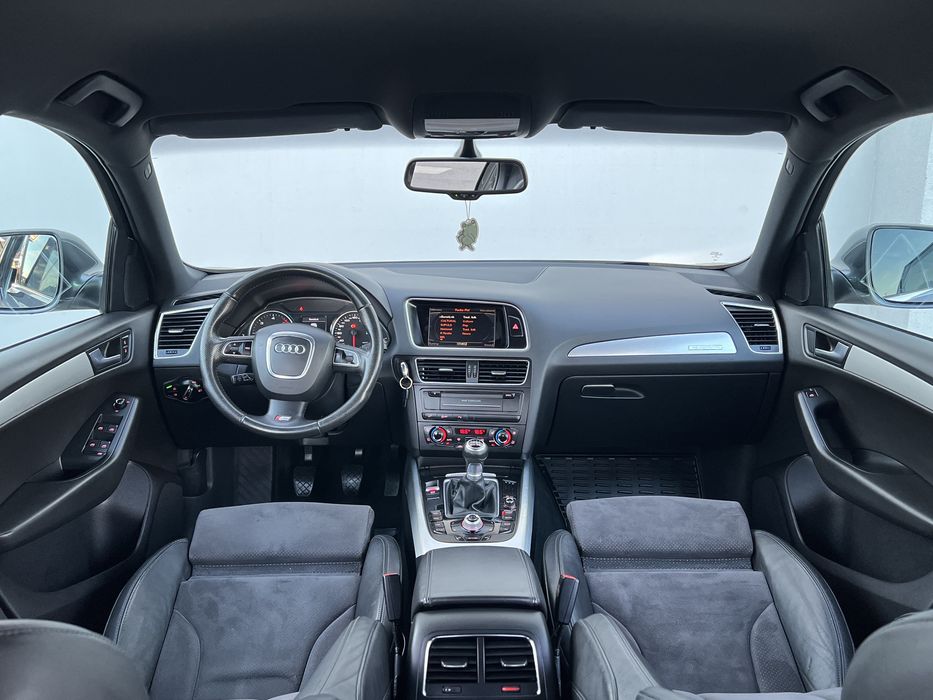 Audi Q5 Quattro~3xS-Line~ 2.0 TDI~170 CP~ Euro 5~ Distronic