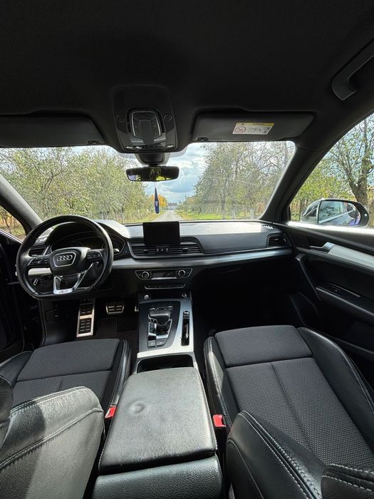 Audi Q5 S-lin 2019 motor 2.0D 190cp impecabila rate fixe tbi bank