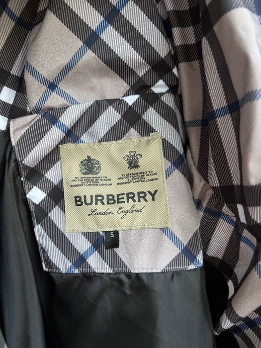 Burberry яке, размер S