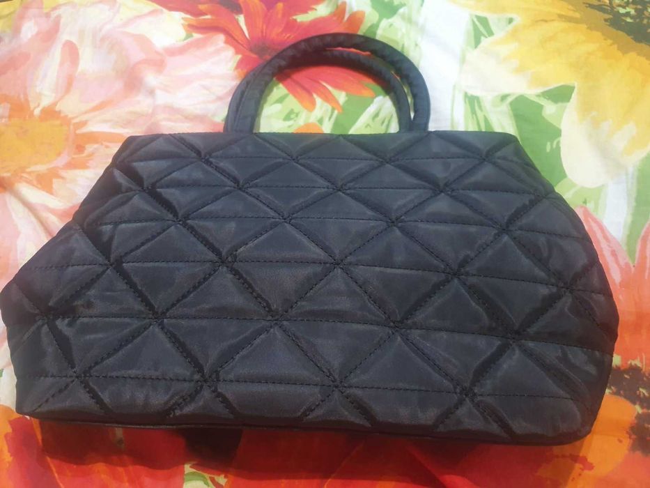 Нова Чанта PRADA