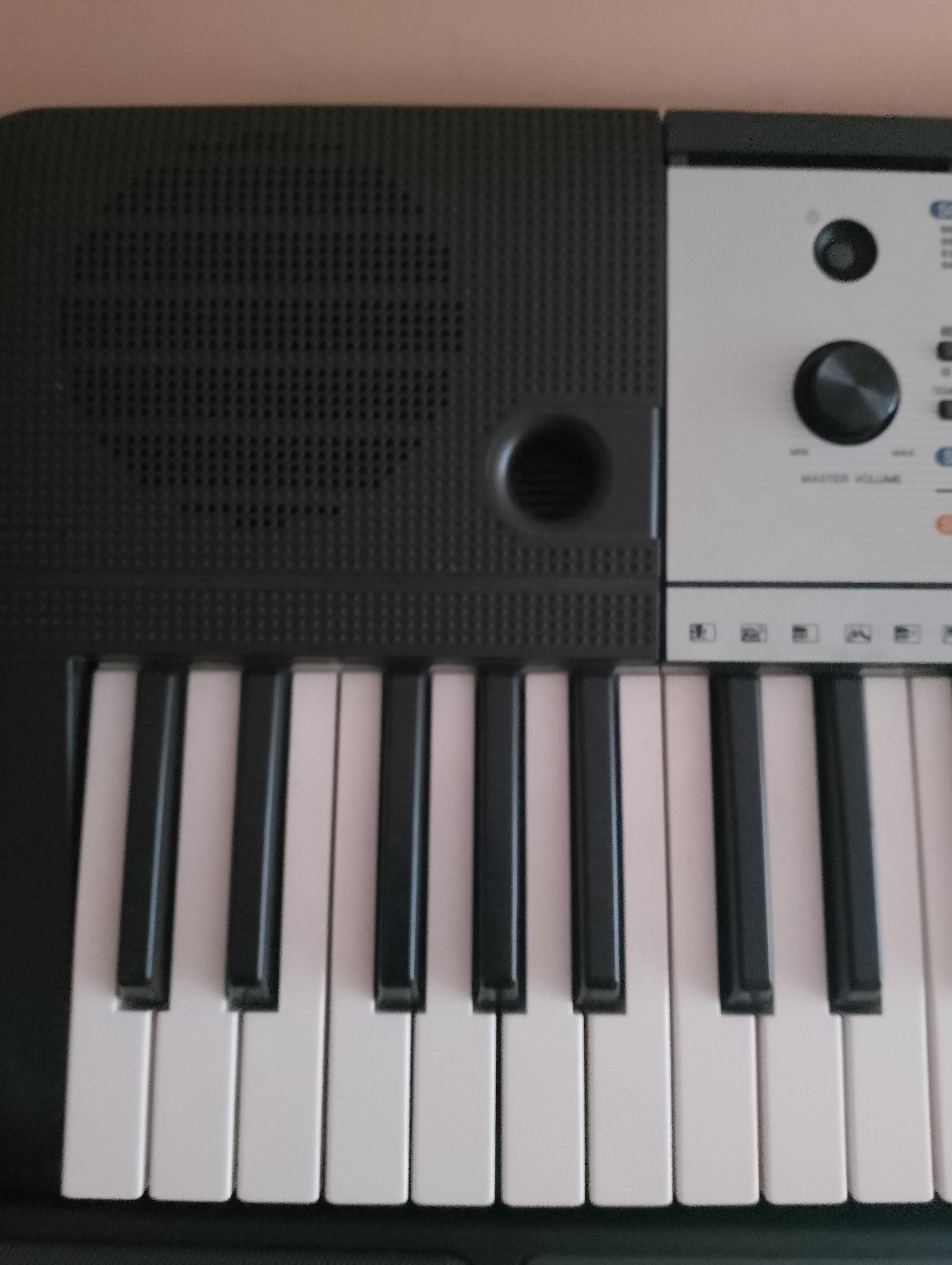 Yamaha ypt-260 синтезатор