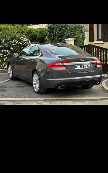 Vind sau schimb jaguar xf
